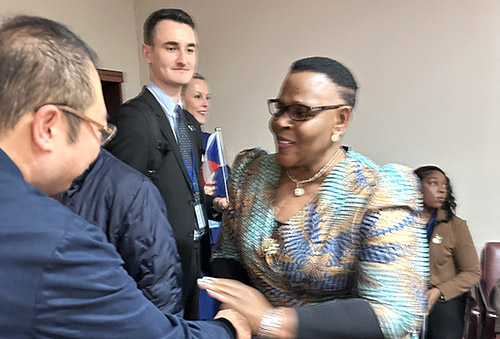 美宝集团董事局主席徐鹏应邀出席联合国妇女周系列活动